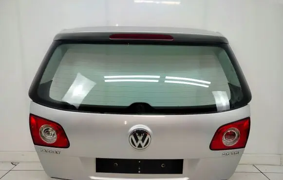 Volkswagen PASSAT B6 Tailgate/trunk/boot lid 