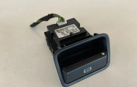 Mercedes-Benz CLA C117 X117 W117 Hand parking brake switch A2469050451