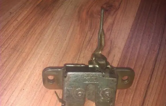 Hyundai Pony Tailgate/trunk/boot lock/catch/latch 8123024200