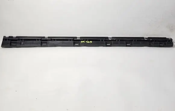 BMW 7 F01 F02 F03 F04 Sill supporting ledge 7187102
