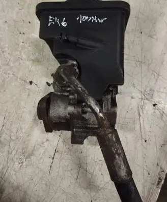BMW 3 E46 Power steering pump 91208