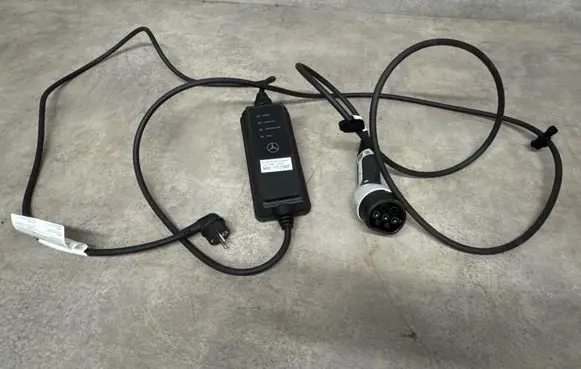 Mercedes-Benz GLE W167 Electric car charge socket A0005830705