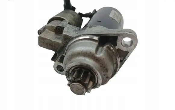 Volkswagen Cross Polo Starter motor 02T911024X