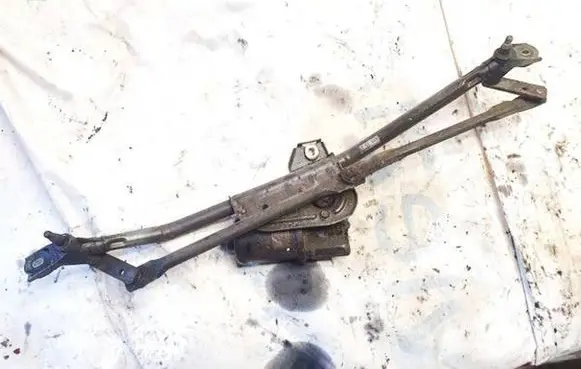 Audi A4 S4 B5 8D Front wiper linkage and motor 8d1955331 4841800