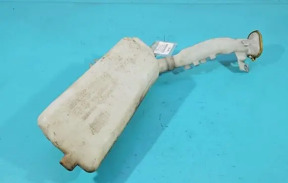 Renault Clio III Windshield washer fluid reservoir/tank 7701058023 IMPRK1528409