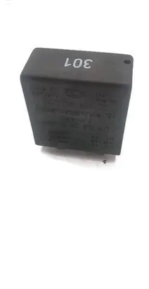 Audi A8 S8 D2 4D Other relay 5KG00656800 4A0919471