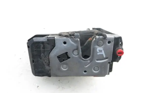 Opel Astra H Rear door lock 13128115