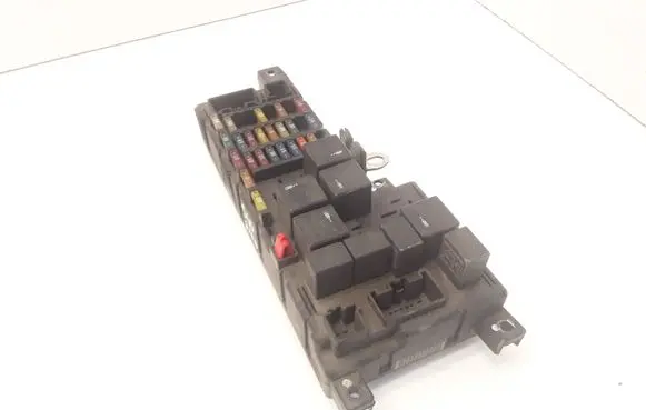 Volvo S60 Fuse module 518828017