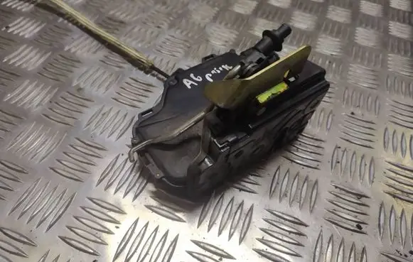Audi A6 S6 C5 4B Front door lock 4b1807016b