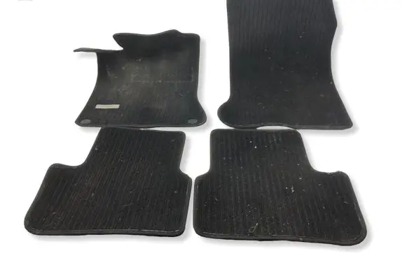 Mercedes-Benz CLA C117 X117 W117 Car floor mat set 