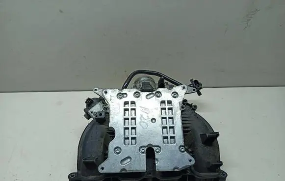 BMW X3 F25 Intake manifold 7588126
