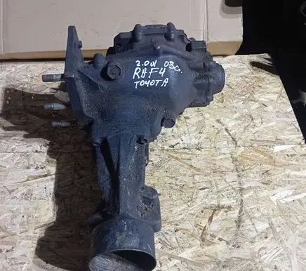 Toyota RAV 4 (XA20) Gearbox transfer box case 