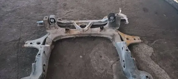Mercedes-Benz B W245 Front subframe