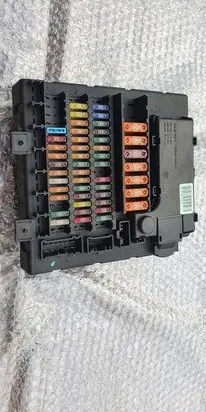 BMW Z4 E85 E86 Fuse box set 8378113 518792114
