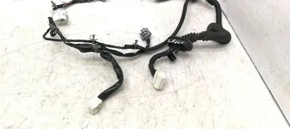 Nissan Pathfinder R51 Rear door wiring loom 24127EB301 204131 13D4C05