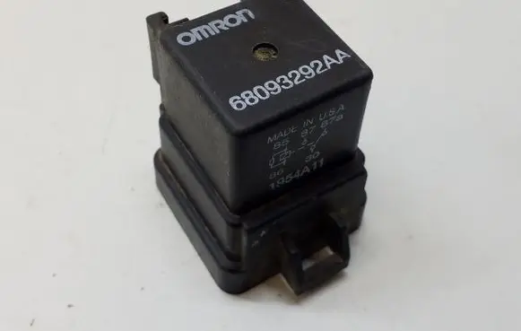 Chrysler Town u0026 Country V Coolant fan relay 68093292AA