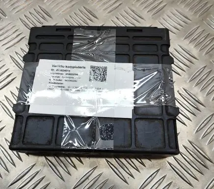 Mitsubishi Galant Engine control unit/module MD340290