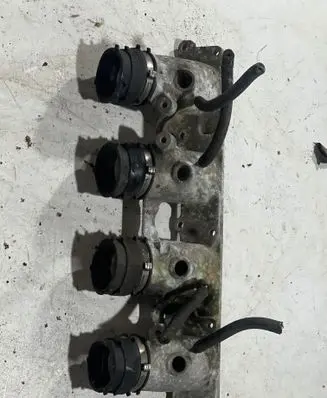 Audi A4 S4 B5 8D Intake manifold 06B133216B