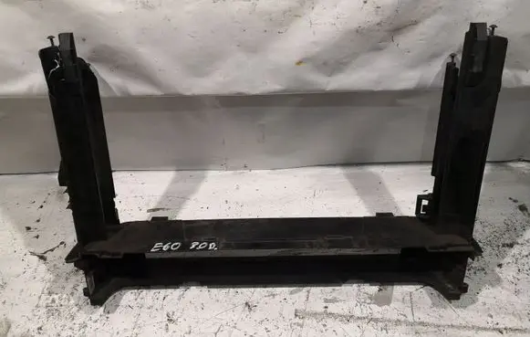 BMW 5 E60 E61 Radiator support slam panel 778744307 2279315