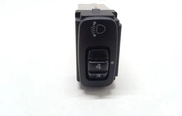 Mitsubishi Outlander Headlight level height control switch 7A25