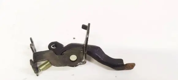 KIA Sportage Fuel tank opening switch 