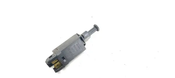 Volkswagen Golf II Brake pedal sensor switch 191945515