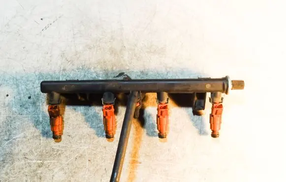 Alfa Romeo 156 Fuel main line pipe 06J133036B 0280155769