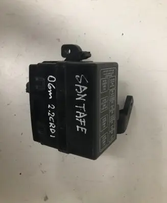 Hyundai Santa Fe Fuse module N914262B25400
