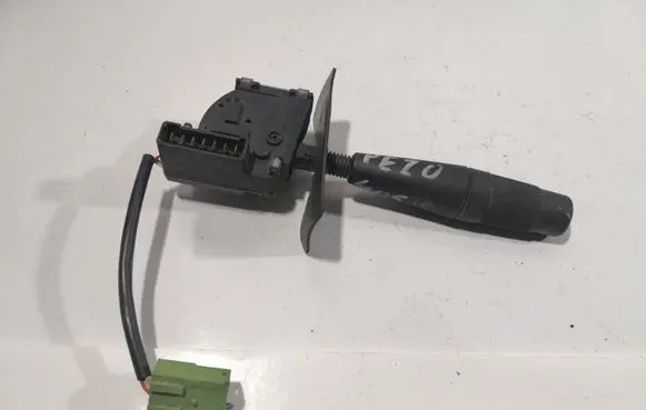Peugeot 405 Wiper control stalk
