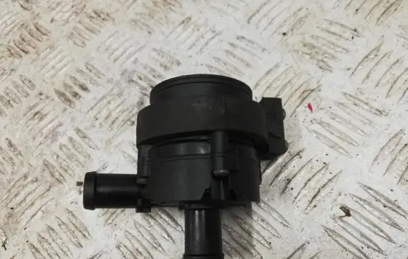 Renault Clio V Electric auxiliary coolant/water pump 925164GA0A 0392023219 1908138