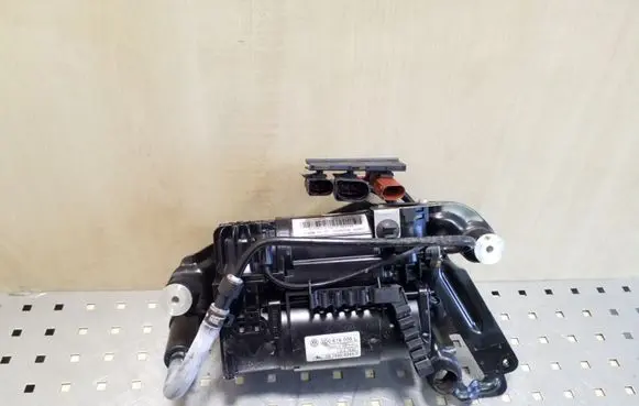 Volkswagen Phaeton Air suspension compressor/pump 3D0616005L