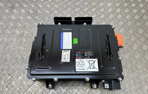 KIA Rio Hybrid / electric car battery 020057