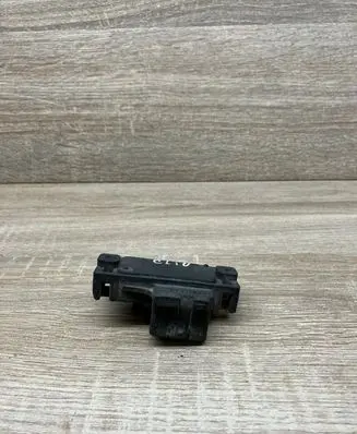 Renault Scenic I Air pressure sensor 8768294