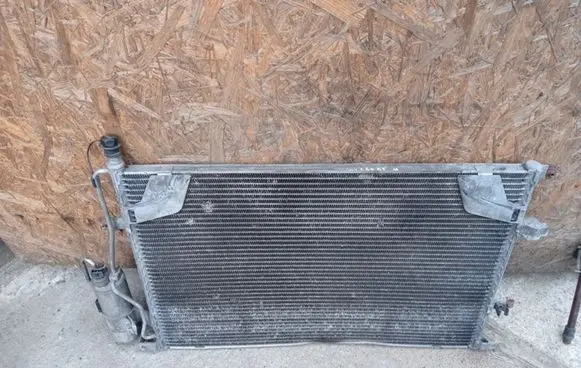 A/C cooling radiator (condenser)