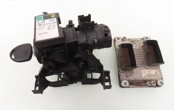 Opel Astra G Engine control unit/module ECU 55350553 0261207963