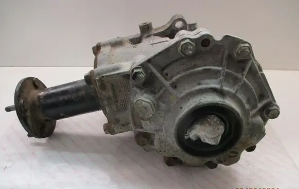 Toyota Urban Cruiser (XP110) Gearbox transfer box case 1ND