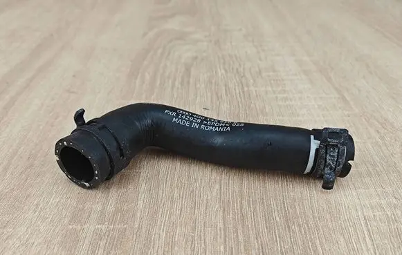 Audi A6 S6 C7 4G Engine coolant pipe/hose 4G0145910B