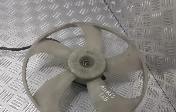 Toyota Auris 150 Fan set 16363-22120