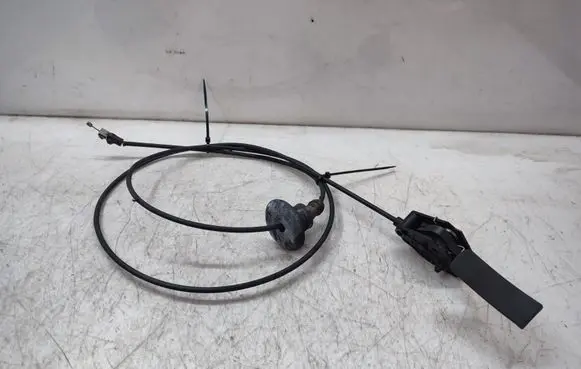 Engine bonnet (hood) release handle
