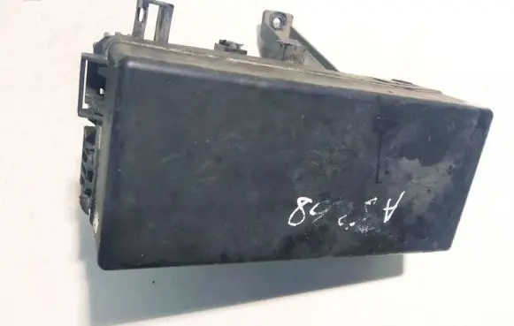 Nissan Pathfinder R51 Fuse box set 63564197 6356-4197
