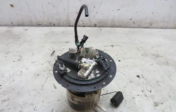 Subaru XV I In-tank fuel pump GMAUTO4574097