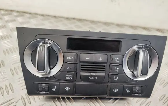Audi A3 S3 8P Climate control unit 8P0820043BH