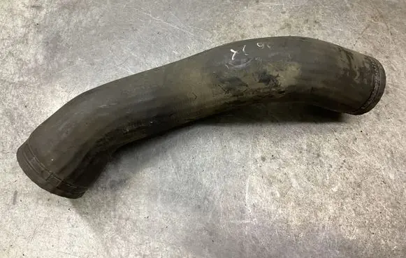 Volvo XC90 Air intake hose/pipe