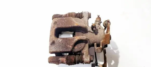 Toyota Auris 150 Rear brake caliper