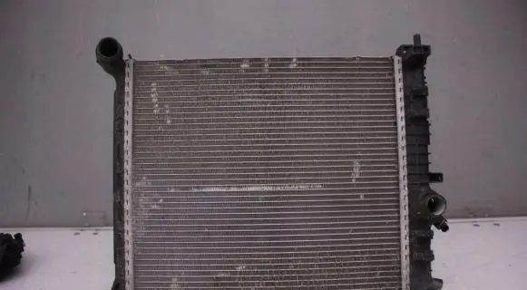 Opel Meriva B Coolant radiator