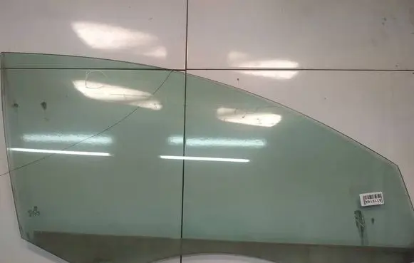 Volkswagen PASSAT B6 Front door window glass four-door as2