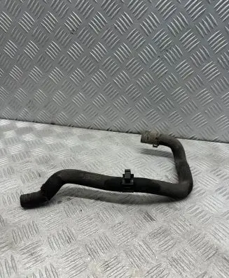Audi Q7 4M Coolant pipe/hose 