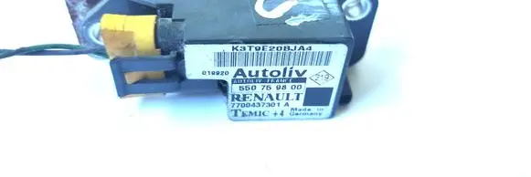 Renault Megane I Airbag deployment crash/impact sensor 550759800 7700437301A