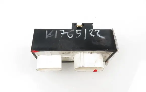 Audi A3 S3 8L Coolant fan relay 