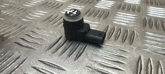 Mercedes-Benz E C207 W207 Parking PDC sensor A2125420018